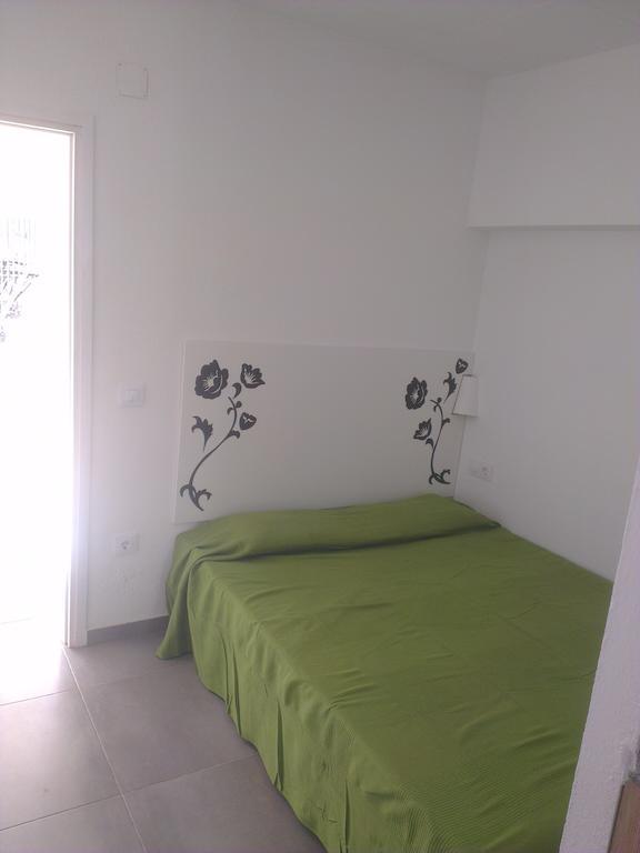 روساس Apartaments La Riera المظهر الخارجي الصورة