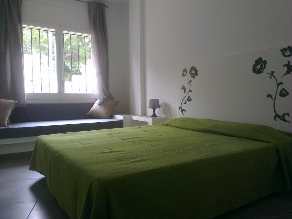 روساس Apartaments La Riera المظهر الخارجي الصورة